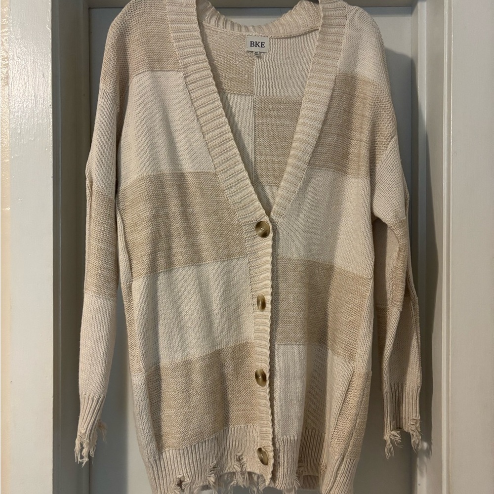 BKE Women's Cream and Tan Button-Up Cardigan
